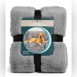 Brentwoof Oversized Waterproof Pet Blanket and Furniture Protector, Bubble Fur